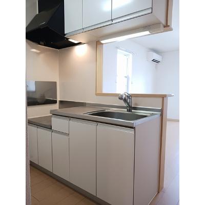 クレメント・エス 101【管理NO：1-015352001-01010】 ★家具家電は申し込み後に搬入します★の物件画像