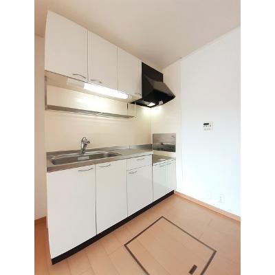 リヴィング牟佐 101【管理NO：1-015309001-01010】 ★家具家電は申し込み後に搬入します★の物件画像