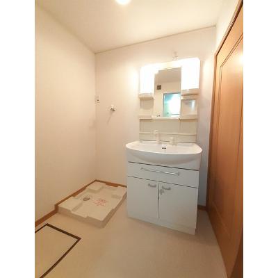 ウッディーベルＢ 201【管理NO：1-014720102-02010】 ★家具家電は申し込み後に搬入しますの物件画像