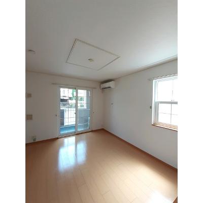 グリーンスプリングス　Ａ 101【管理NO：1-014600001-01010】 ★家具家電は申し込み後に搬入しますの物件画像