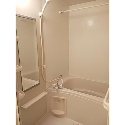 スカイマンション 102【管理NO：1-013127801-01020】 ★家具家電は申し込み後に搬入しますの物件画像
