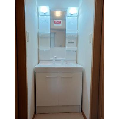 カーサ金岡 201【管理NO：1-012763401-02010】 ★家具家電は申し込み後に搬入します★の物件画像