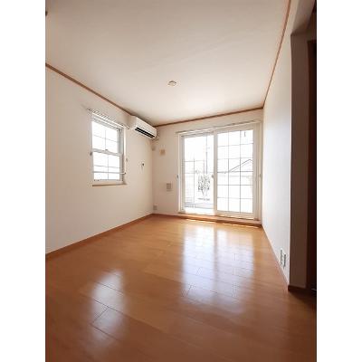 エトワール　Ｂ 202【管理NO：1-012236602-02020】 ★家具家電は申し込み後に搬入しますの物件画像