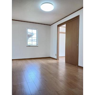 サンシティ臼井 101【管理NO：1-010316201-01010】 ★家具家電は申し込み後に搬入します★の物件画像