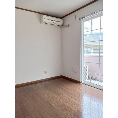 ニュークレストールビゼン 102【管理NO：1-007184201-01020】 ★家具家電は申し込み後に搬入しますの物件画像