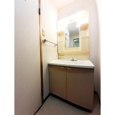 メゾン・フルール 102【管理NO：1-006590701-01020】 ★家具家電は申し込み後に搬入しますの物件画像