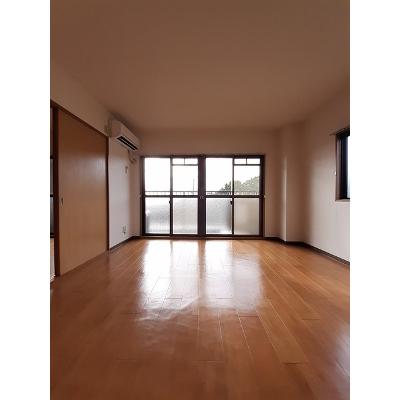 ビュー・セジュール 305【管理NO：1-005294501-03040】 ★家具家電は申し込み後に搬入します★の物件画像