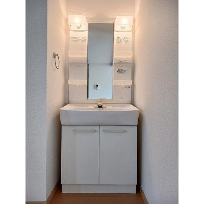 レジデンス藤原 205【管理NO：1-003844501-02040】 ★家具家電は申し込み後に搬入します★の物件画像