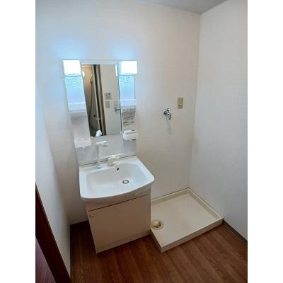 エクレセンス 102【管理NO：1-099330701-01020】 ★家具家電は申し込み後に搬入しますの物件画像