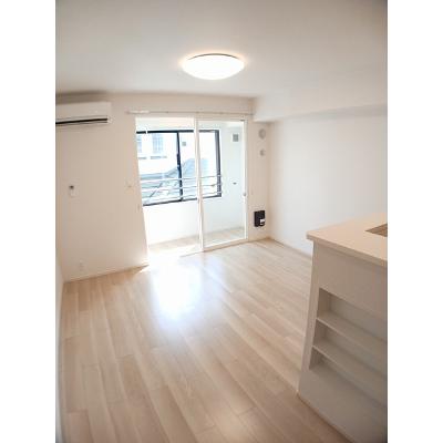 ルナテセラⅡ 202【管理NO：1-027500402-02020】 ★家具家電は申し込み後に搬入します 2026年08月下旬入居可能の物件画像