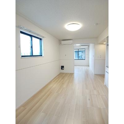 オルタンシア 101【管理NO：1-027483301-01010】 ★家具家電は申し込み後に搬入します★の物件画像