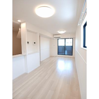ユーリア　アイⅡ 201【管理NO：1-027348202-02010】 ★家具家電は申し込み後に搬入します★の物件画像