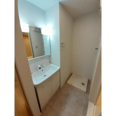 ピッツィカートⅠ 105【管理NO：1-026891501-01040】 ★家具家電は申し込み後に搬入します★の物件画像