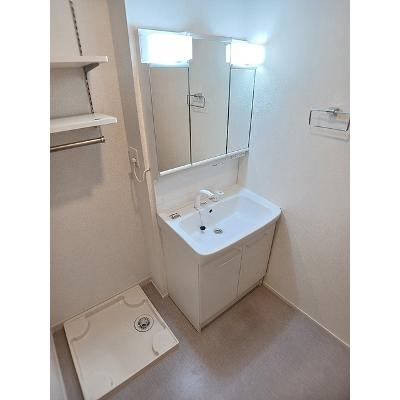 グラン・ソレイユ　Ｂ棟 101【管理NO：1-025356702-01010】 ★家具家電は申し込み後に搬入します★の物件画像