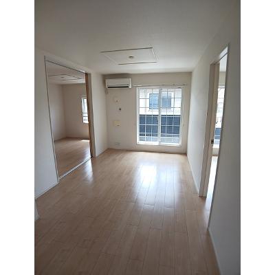 ネオ　グランジェ 201【管理NO：1-020930001-02010】 ★家具家電は申し込み後に搬入しますの物件画像