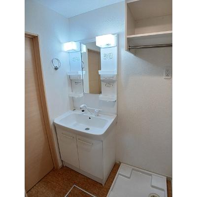 ウィステリアＡ 205【管理NO：1-019376601-02040】 ★家具家電は申し込み後に搬入しますの物件画像
