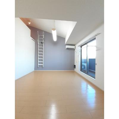 レスペヘリオスＡ 205【管理NO：1-017169501-02040】 ★家具家電は申し込み後に搬入します 2026年07月下旬入居可能の物件画像