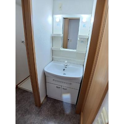 サン　グレイスＡ 102【管理NO：1-013969401-01020】 ★家具家電は申し込み後に搬入します★の物件画像