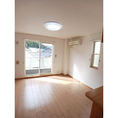 クラベールＡ 205【管理NO：1-013887401-02040】 ★家具家電は申し込み後に搬入します★の物件画像