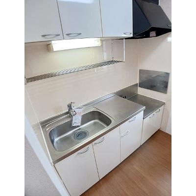 サニー　ウエストＢ 203【管理NO：1-013830102-02030】 ★家具家電は申し込み後に搬入しますの物件画像