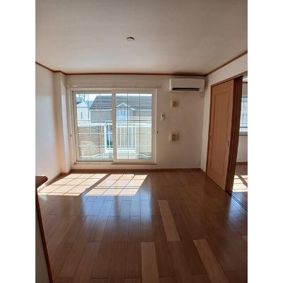 メロウ　グローブＡ 202【管理NO：1-012748101-02020】 ★家具家電は申し込み後に搬入しますの物件画像
