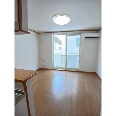 アプローズＢ 201【管理NO：1-012504701-02010】 ★家具家電は申し込み後に搬入します★の物件画像