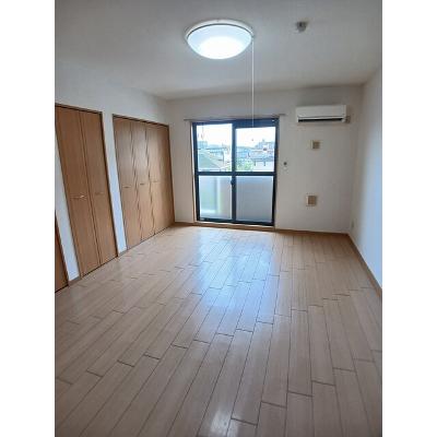 レジデンス辻が花Ⅱ 302【管理NO：1-011844801-03020】 ★家具家電は申し込み後に搬入します★の物件画像