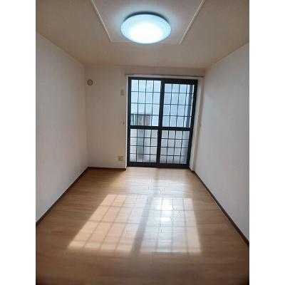 グランヴィア片島 101【管理NO：1-010459901-01010】 ★家具家電は申し込み後に搬入します★の物件画像