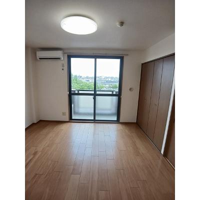 グランパス２１ 406【管理NO：1-007707301-04050】 ★家具家電は申し込み後に搬入します★の物件画像