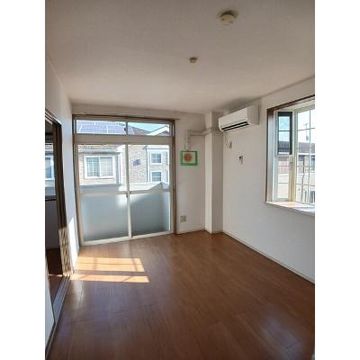 グリーンパークⅡ 205【管理NO：1-006779101-02040】 ★家具家電は申し込み後に搬入しますの物件画像