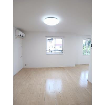 ミューカルム 205【管理NO：1-099493601-02040】 ★家具家電は申し込み後に搬入します★の物件画像