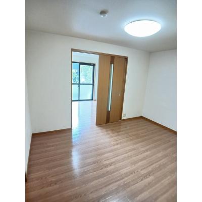 エクレセンス 106【管理NO：1-099330701-01050】 ★家具家電は申し込み後に搬入します★の物件画像