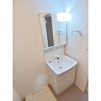 カーサ・ヴィゴ鴨方 102【管理NO：1-028590801-01020】 ★家具家電は申し込み後に搬入します★の物件画像