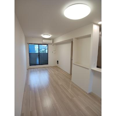 エトワール・片島 203【管理NO：1-028415901-02030】 ★家具家電は申し込み後に搬入します★の物件画像