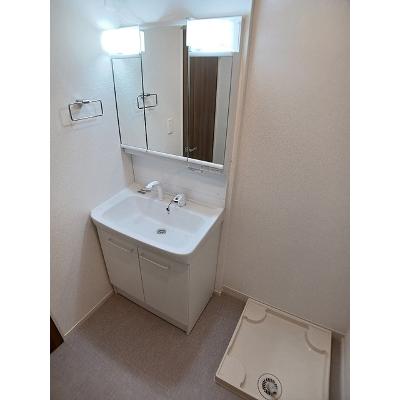 エトワール・片島 203【管理NO：1-028415901-02030】 ★家具家電は申し込み後に搬入します★の物件画像