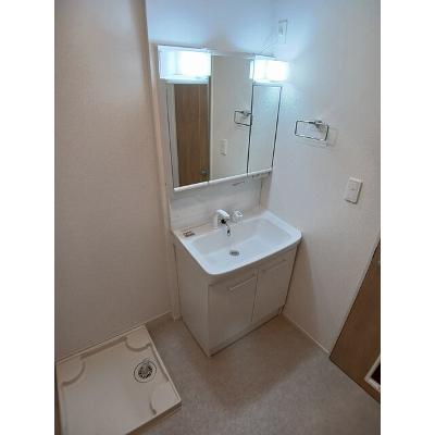 クレール九番館 101【管理NO：1-028142801-01010】 ★家具家電は申し込み後に搬入します★の物件画像