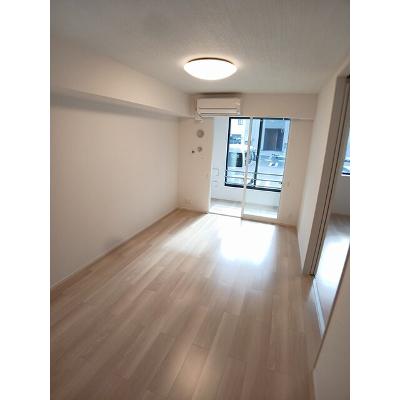 ディリジェントナイン 102【管理NO：1-028090901-01020】 ★家具家電は申し込み後に搬入しますの物件画像