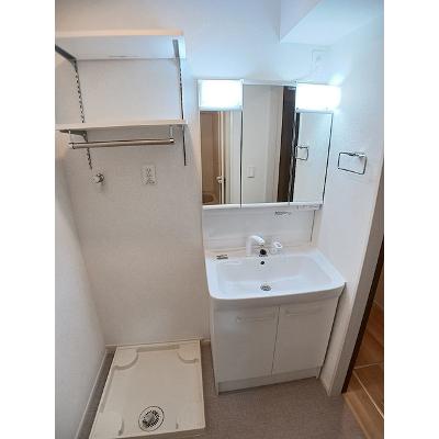 セレニテ 106【管理NO：1-028058301-01050】 ★家具家電は申し込み後に搬入しますの物件画像