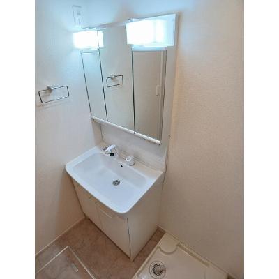 スペランツァⅡ 203【管理NO：1-026877301-02030】 ★家具家電は申し込み後に搬入します★の物件画像