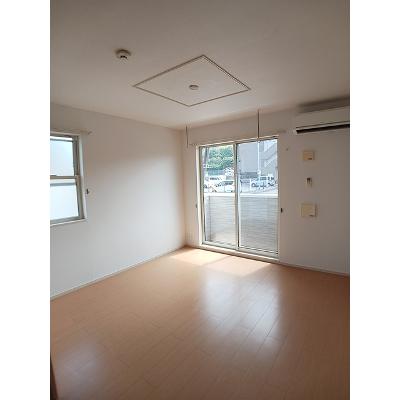カーサ　フェリーチェＢ 102【管理NO：1-018174102-01020】 ★家具家電は申し込み後に搬入しますの物件画像