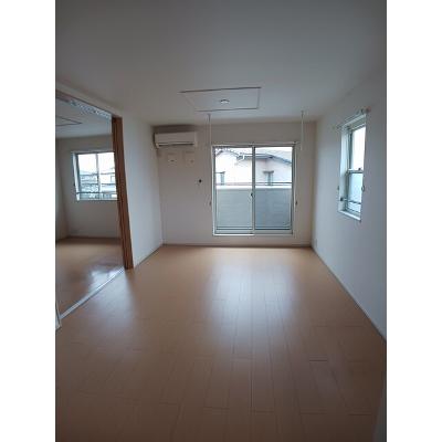 ヌーベルフラン 203【管理NO：1-018145901-02030】 ★家具家電は申し込み後に搬入します★の物件画像
