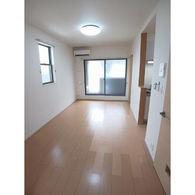 フォルトゥーナ 201【管理NO：1-018039001-02010】 ★家具家電は申し込み後に搬入します★の物件画像