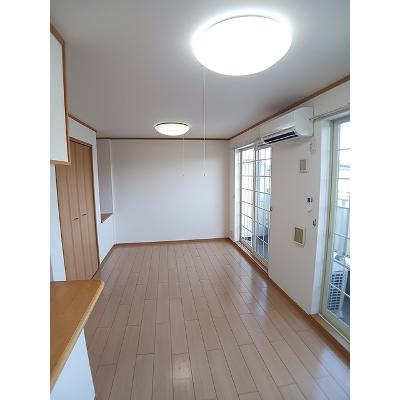 ニルヴァーナ　ウーノ 202【管理NO：1-013355001-02020】 ★家具家電は申し込み後に搬入しますの物件画像