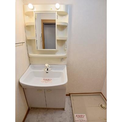レフィナードＡ 103【管理NO：1-011974901-01030】 ★家具家電は申し込み後に搬入しますの物件画像