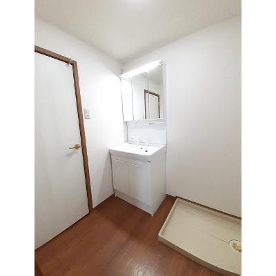 グランベリ－Ａ 102【管理NO：1-010983901-01020】 ★家具家電は申し込み後に搬入します 2026年08月上旬入居可能の物件画像