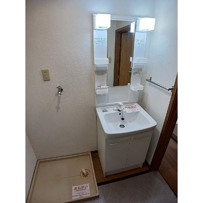 ヴィラ・エバーグリーン 202【管理NO：1-009772001-02020】 ★家具家電は申し込み後に搬入しますの物件画像