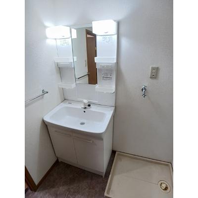 パークサイド９９ 205【管理NO：1-009639101-02040】 ★家具家電は申し込み後に搬入しますの物件画像