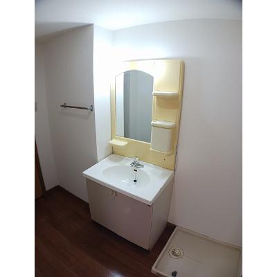 エクセレンス 102【管理NO：1-007735701-01020】 ★家具家電は申し込み後に搬入しますの物件画像