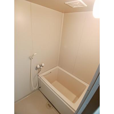 サンリーヴェ 102【管理NO：1-007070201-01020】 ★家具家電は申し込み後に搬入しますの物件画像