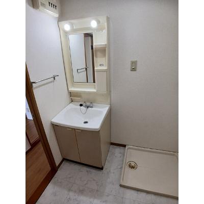 サンスクエア－Ｃ 201【管理NO：1-005146302-02010】 ★家具家電は申し込み後に搬入しますの物件画像